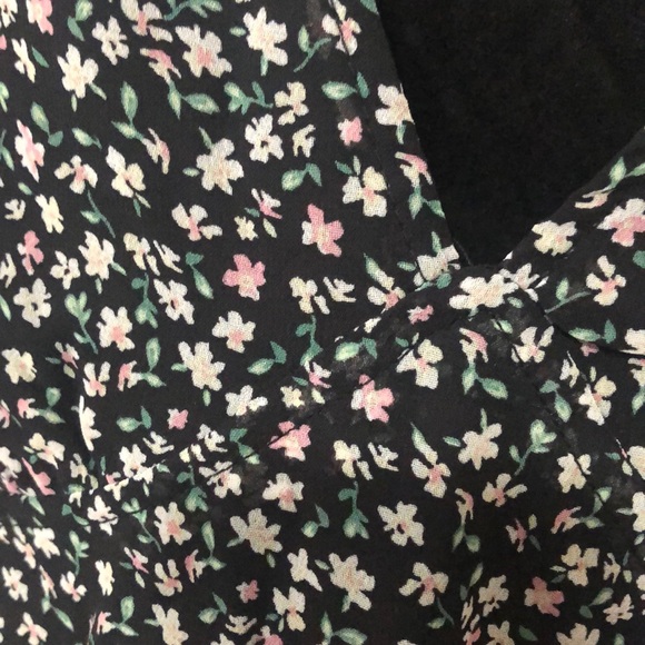 Black floral Summer Dress - Picture 3 of 5